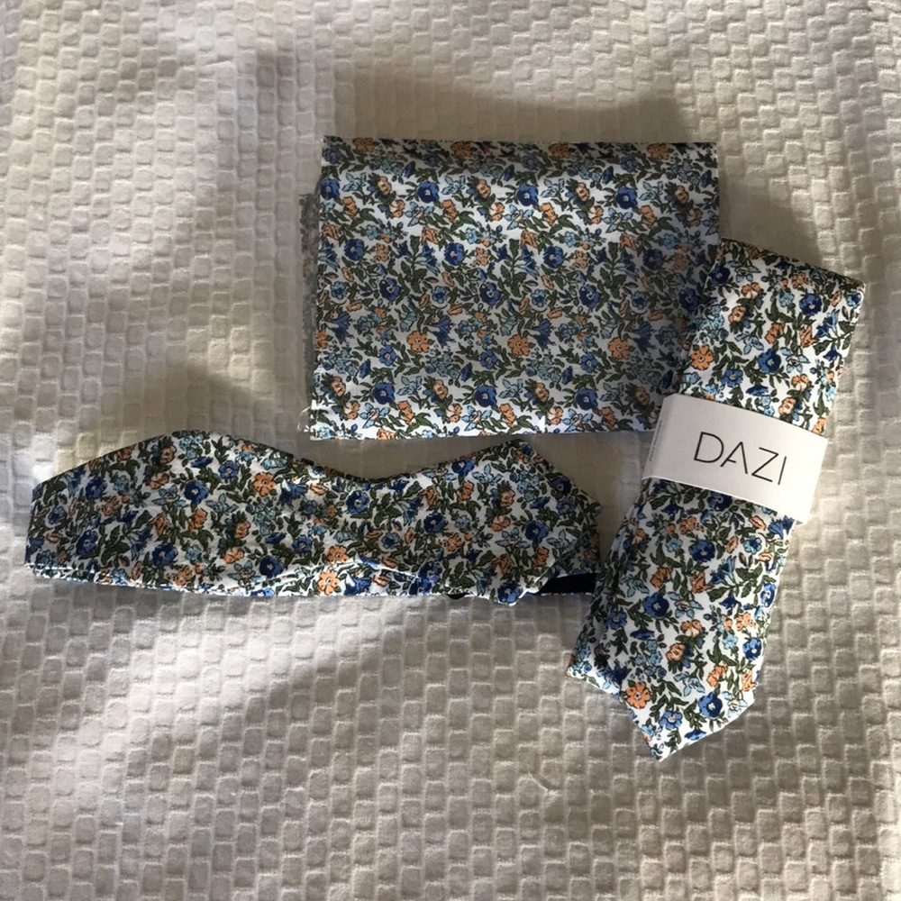 Dazi men’s tie, pocket square, and bow tie